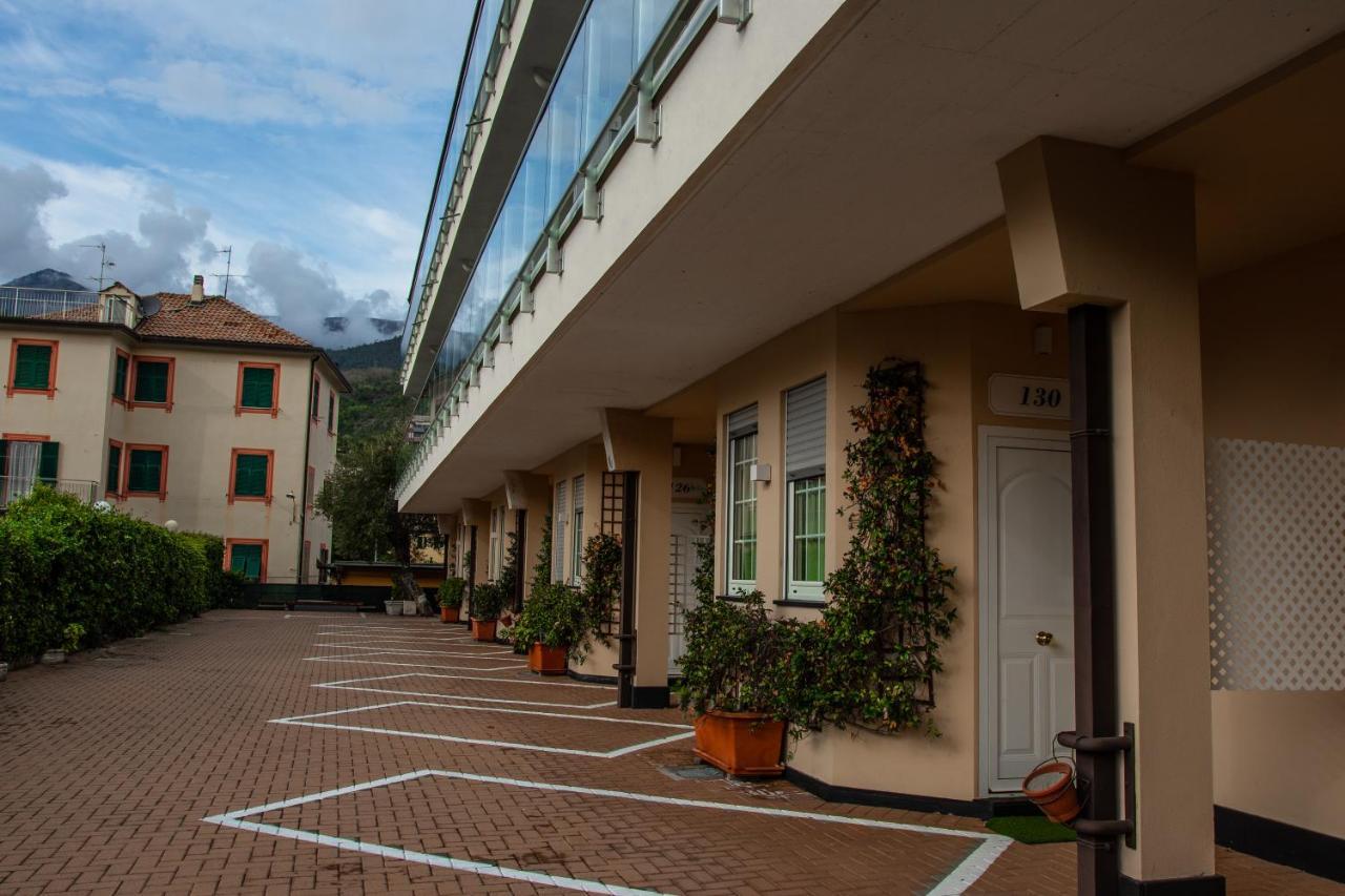 Poggio Hotel Arenzano Exterior photo
